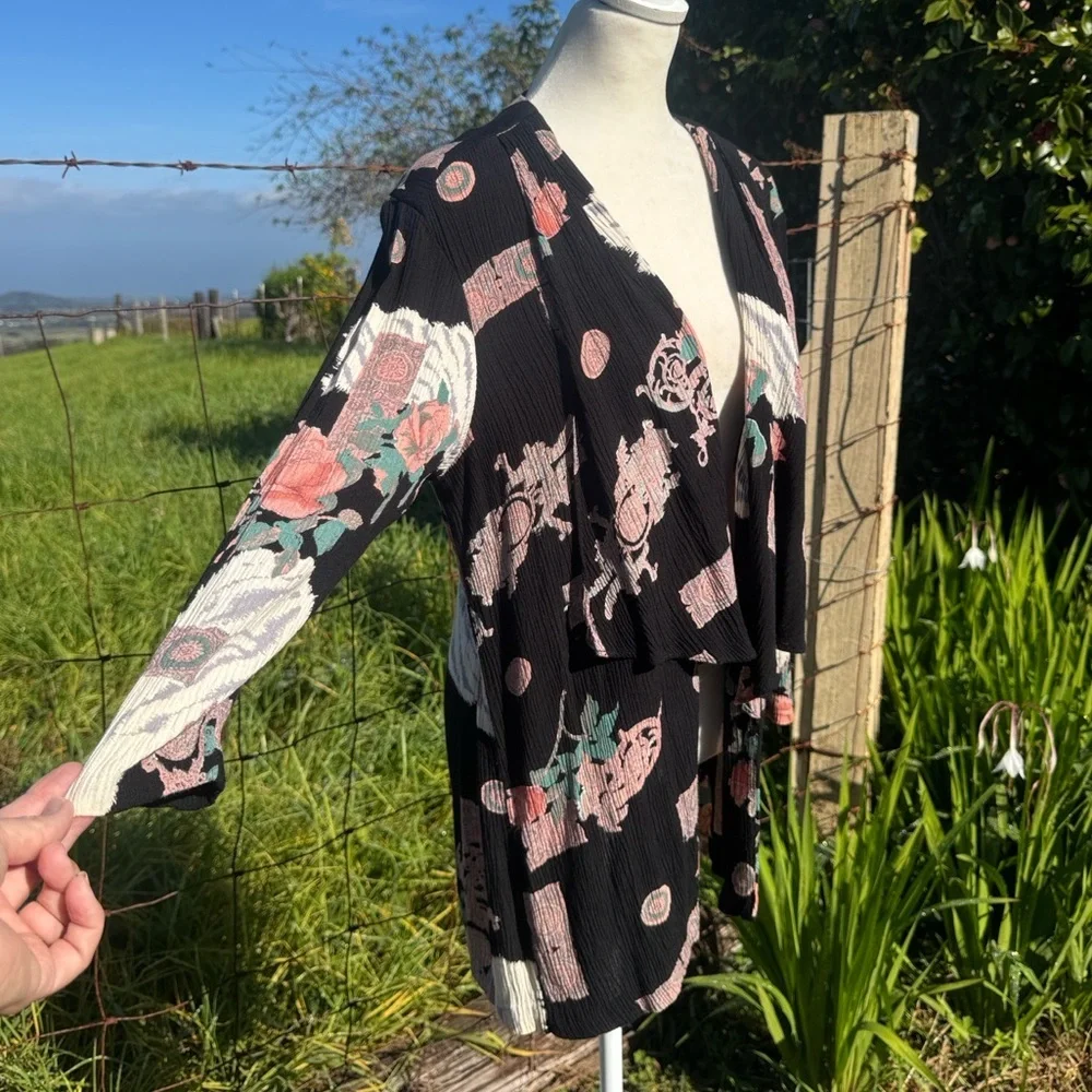 Vintage Naturally Yours Hawaii Gauze Black Rose Boho cardigan Top Laganlook  S